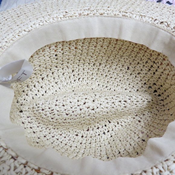 NWT-Straw Fedora - Picture 6 of 7